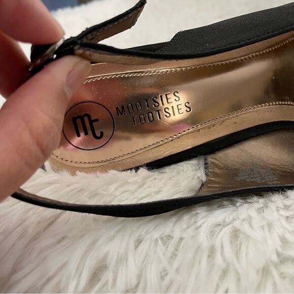 MOOTSIES TOOTSIES Mogiver Peep Toe Embellished Black Slingback Sandals size 9 M - Picture 8 of 8